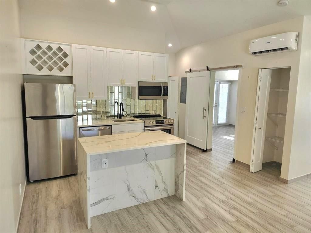 Photo of 315 SW 7th Street #1, Fort Lauderdale, FL 33315 (MLS # F10511374)