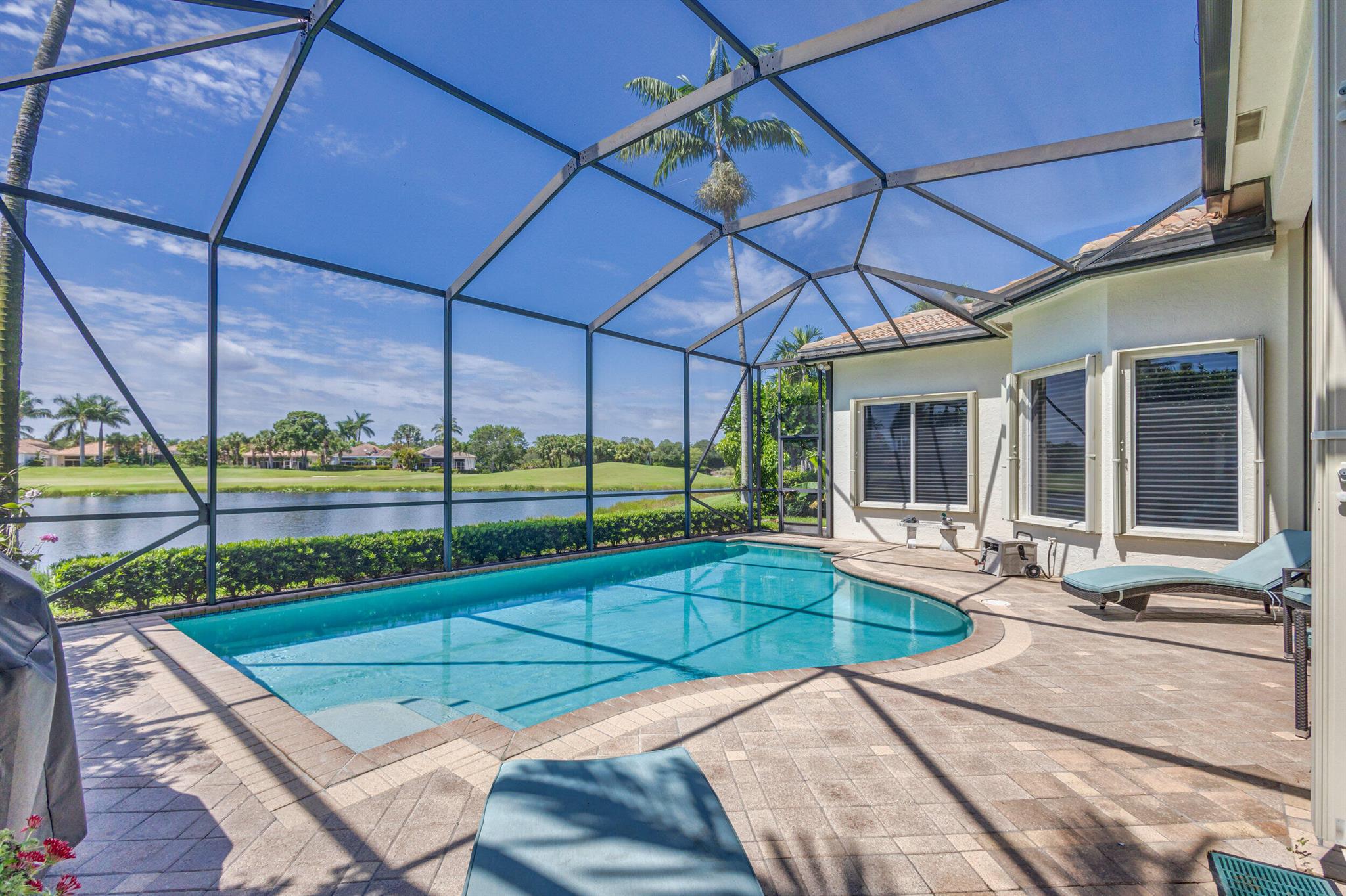 MIRASOL PARADISIO - Residential