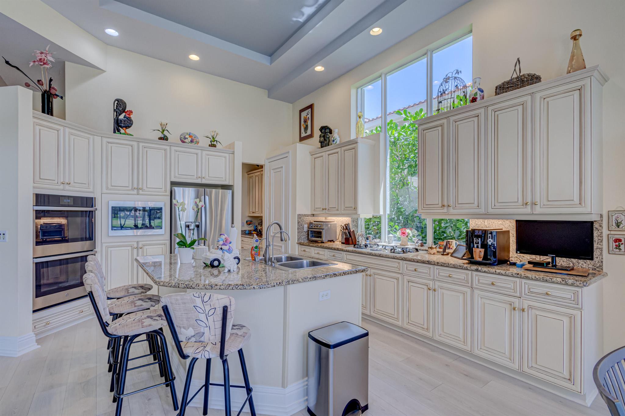 MIRASOL PARADISIO - Residential