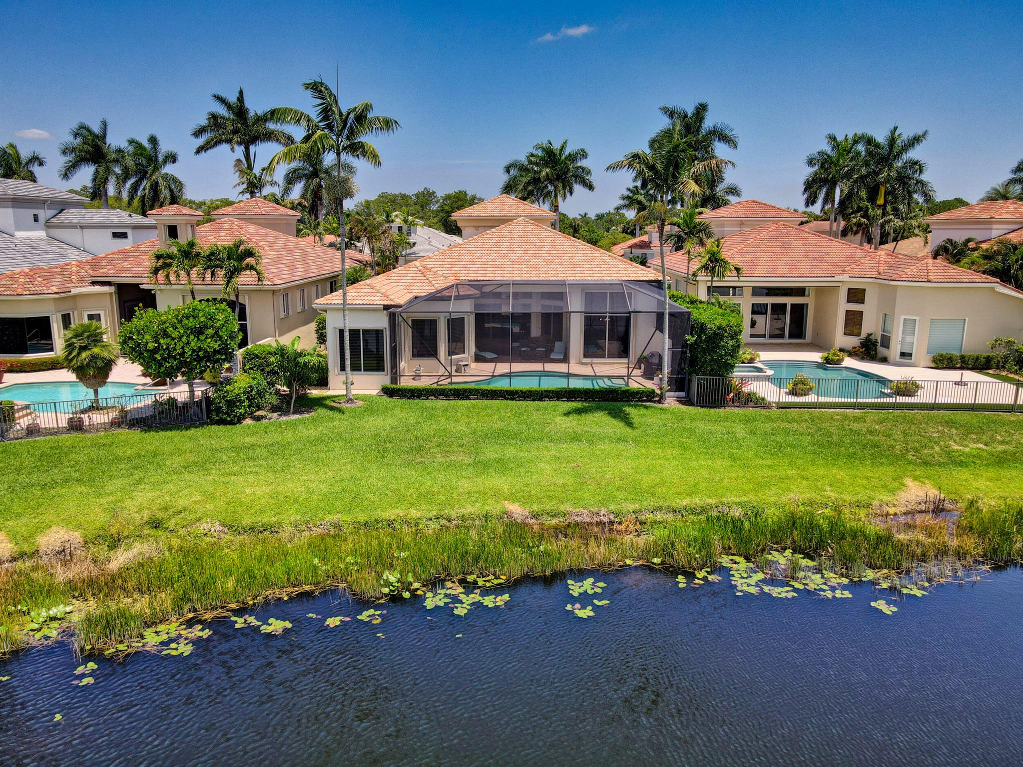 MIRASOL PARADISIO - Residential