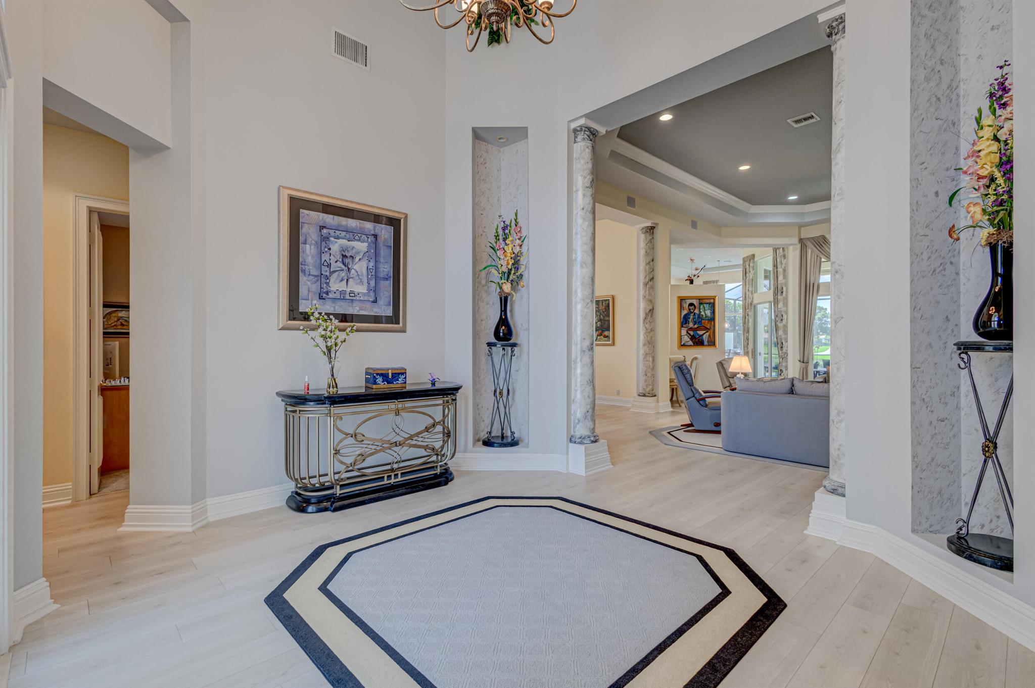 MIRASOL PARADISIO - Residential