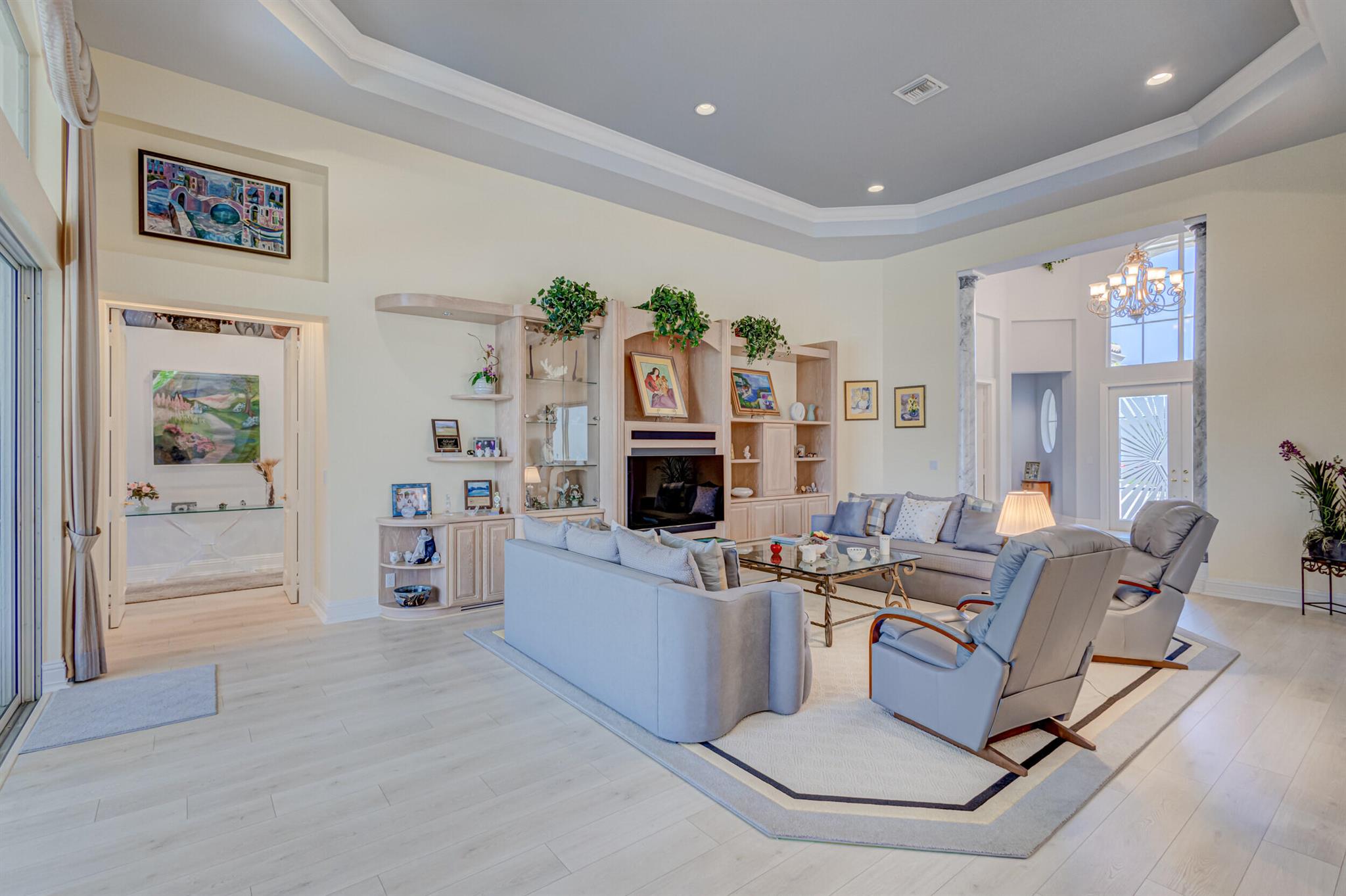 MIRASOL PARADISIO - Residential