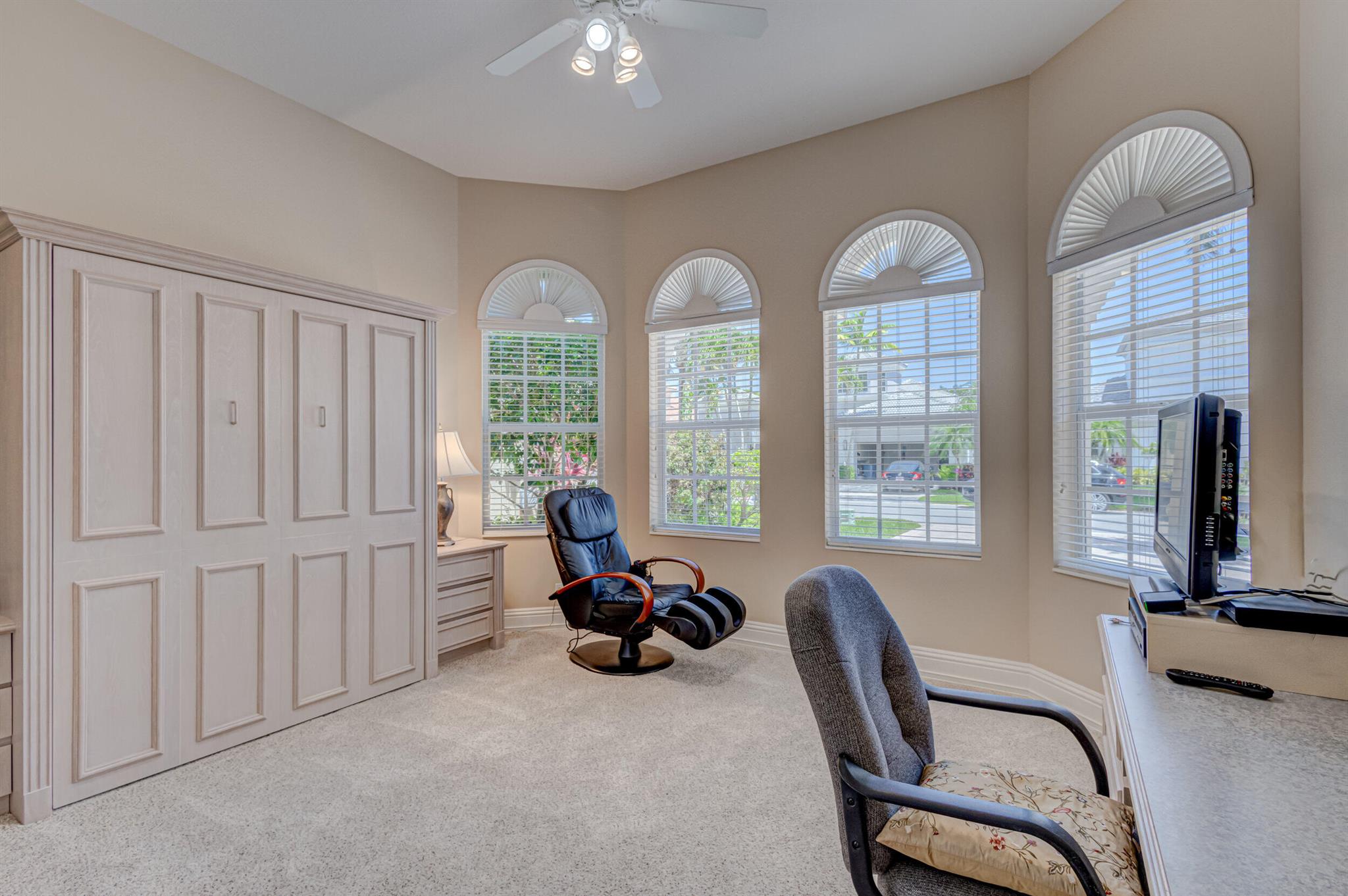 MIRASOL PARADISIO - Residential