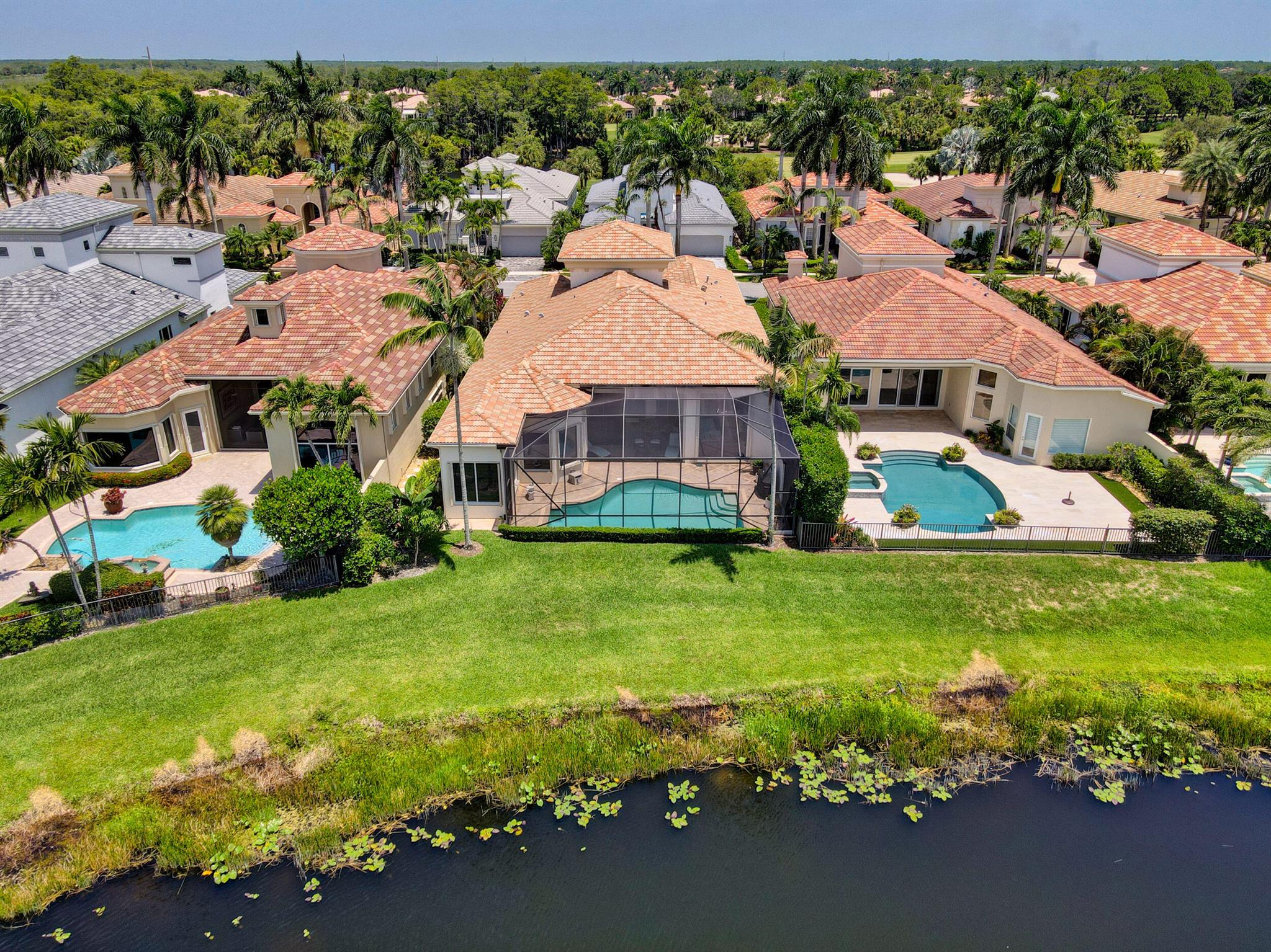 MIRASOL PARADISIO - Residential