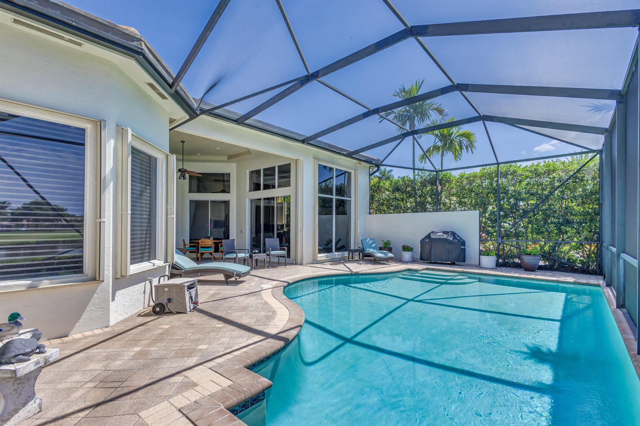 MIRASOL PARADISIO - Residential