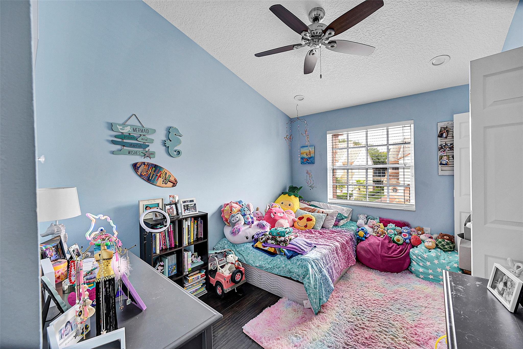 CORAL LAKE/PLEASANT LAKES - Residential