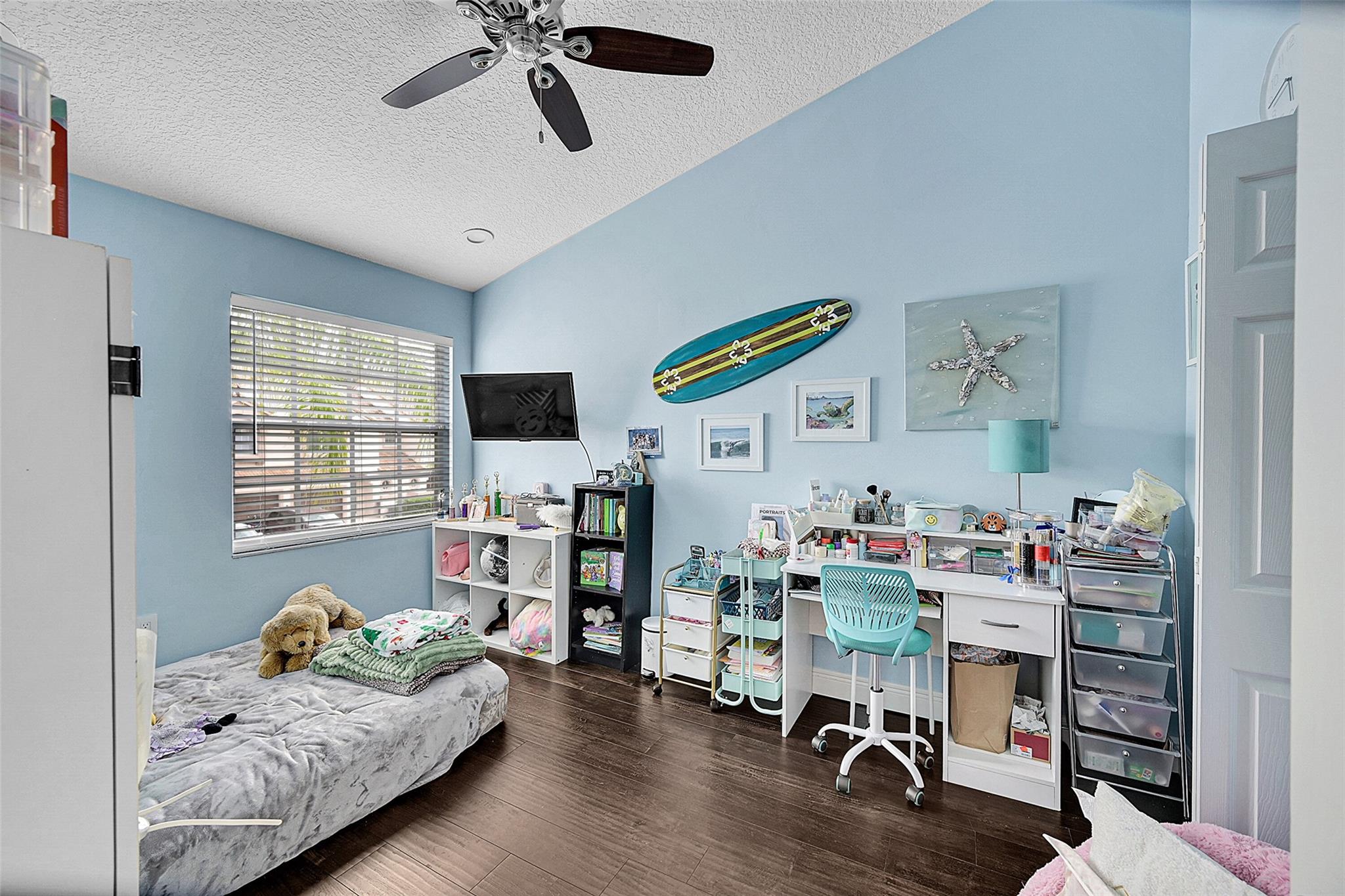 CORAL LAKE/PLEASANT LAKES - Residential