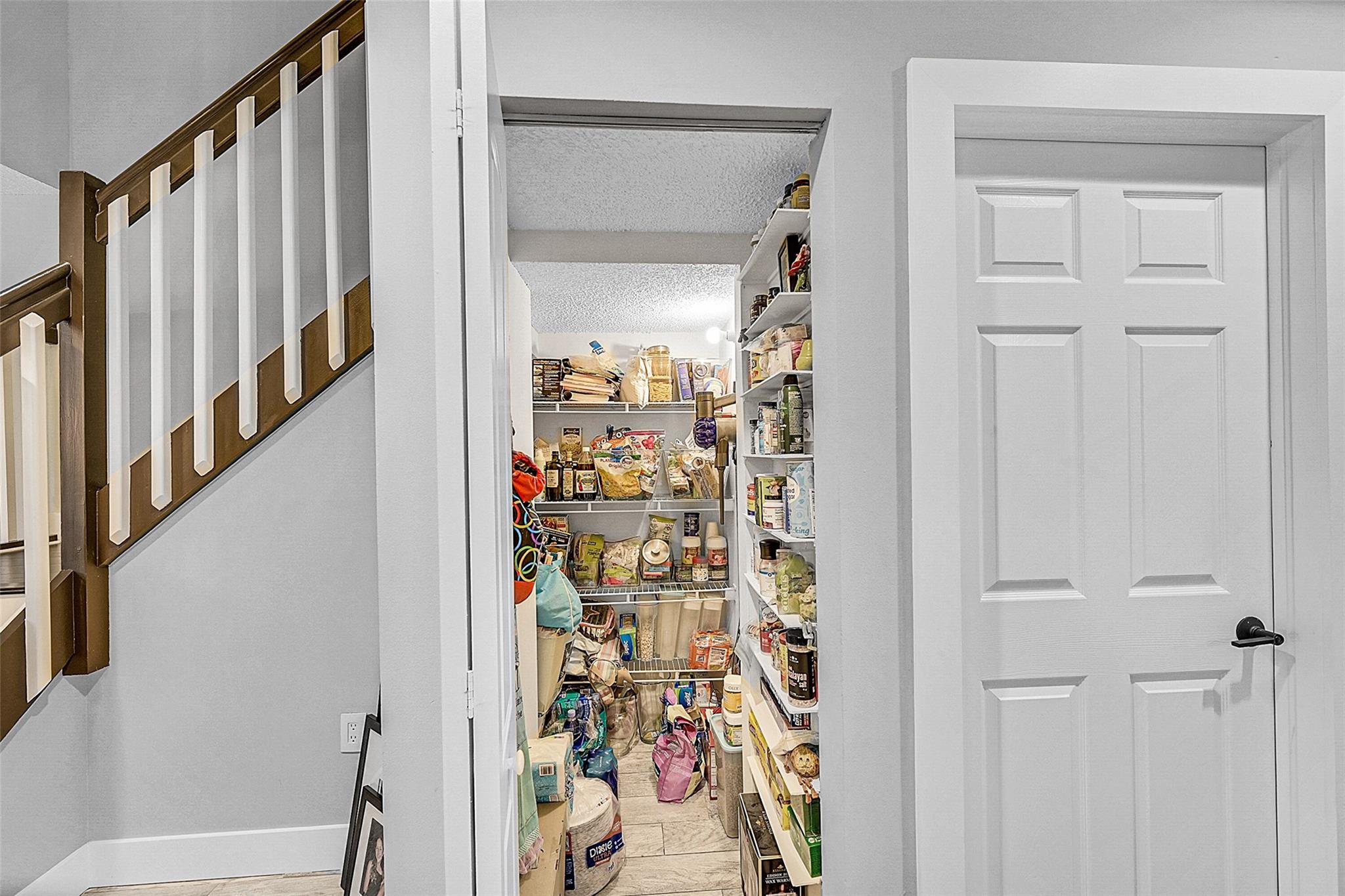 CORAL LAKE/PLEASANT LAKES - Residential