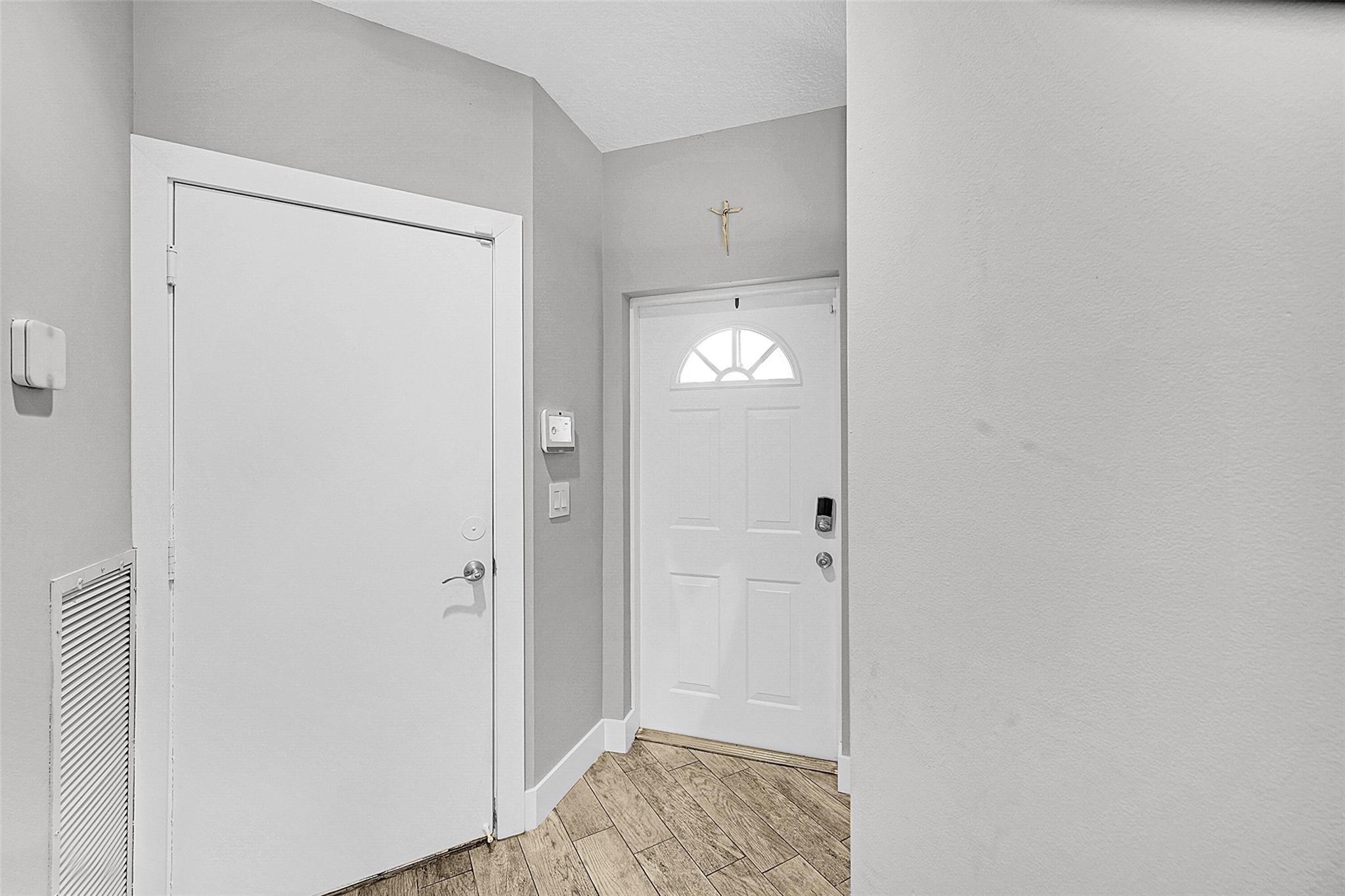 CORAL LAKE/PLEASANT LAKES - Residential