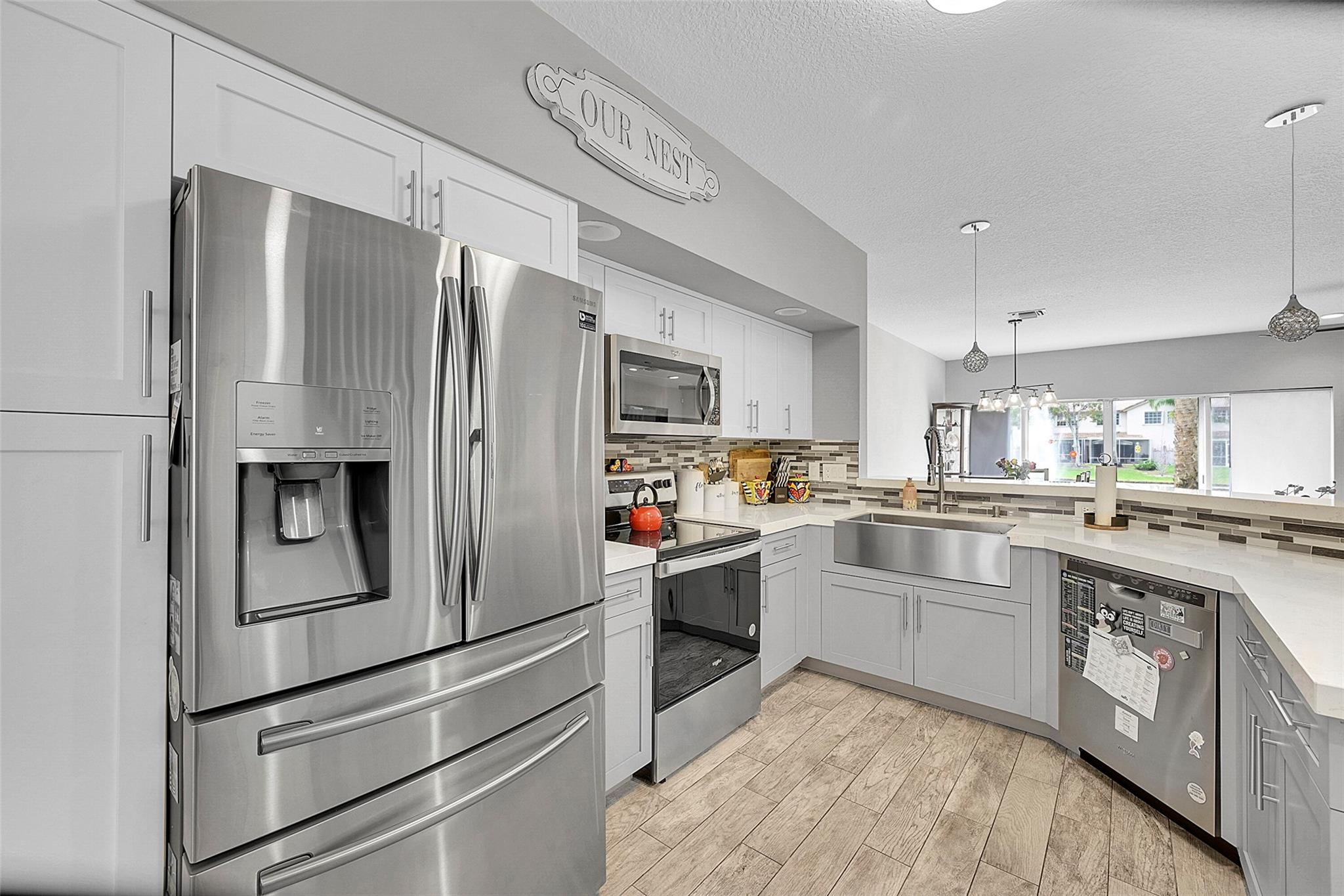 CORAL LAKE/PLEASANT LAKES - Residential