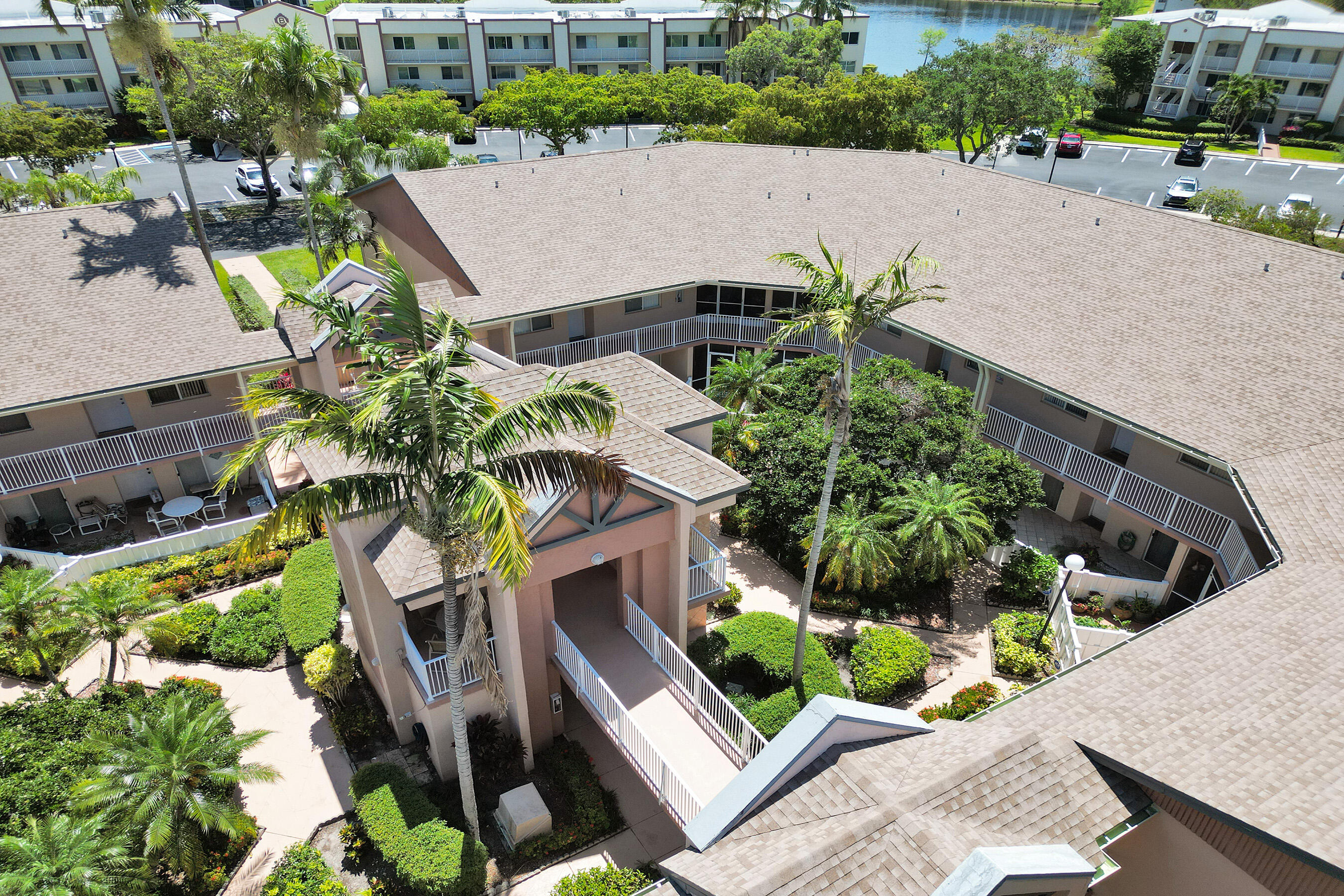 DEVON CONDOMINIUM E - Residential