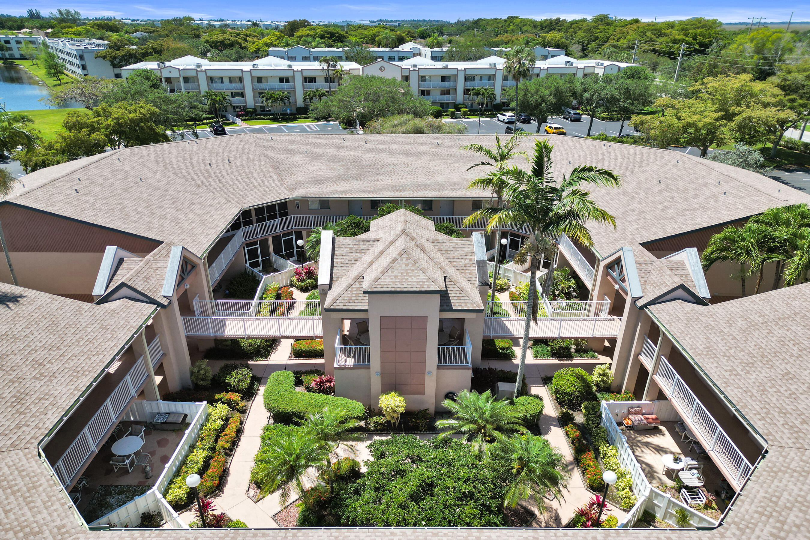 DEVON CONDOMINIUM E - Residential