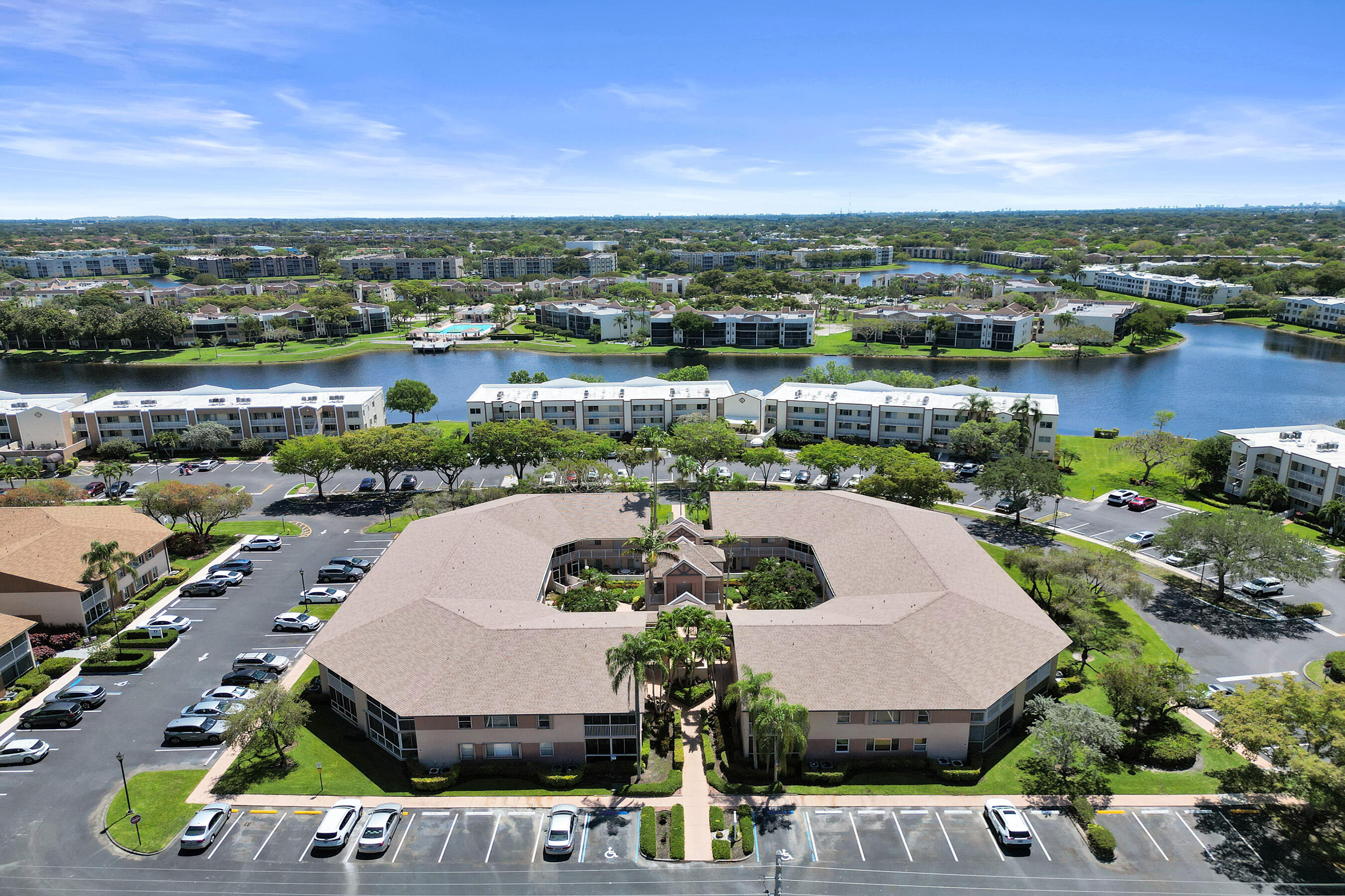 DEVON CONDOMINIUM E - Residential