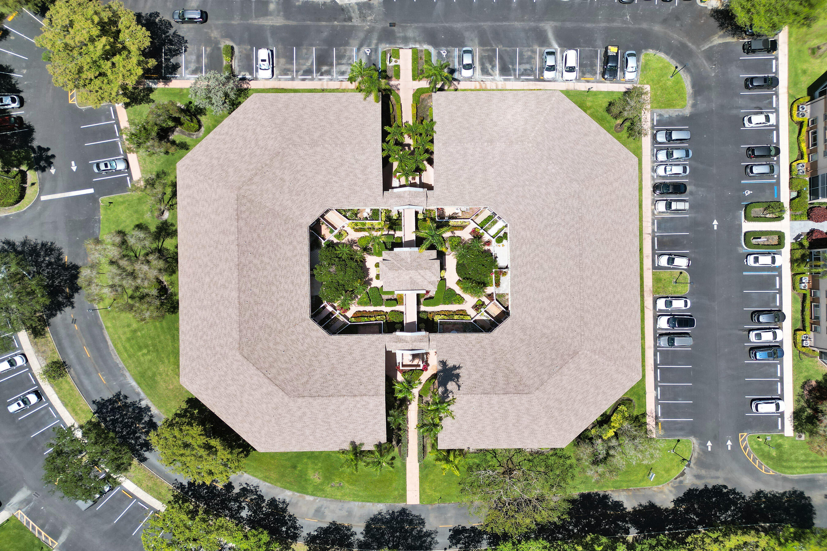 DEVON CONDOMINIUM E - Residential