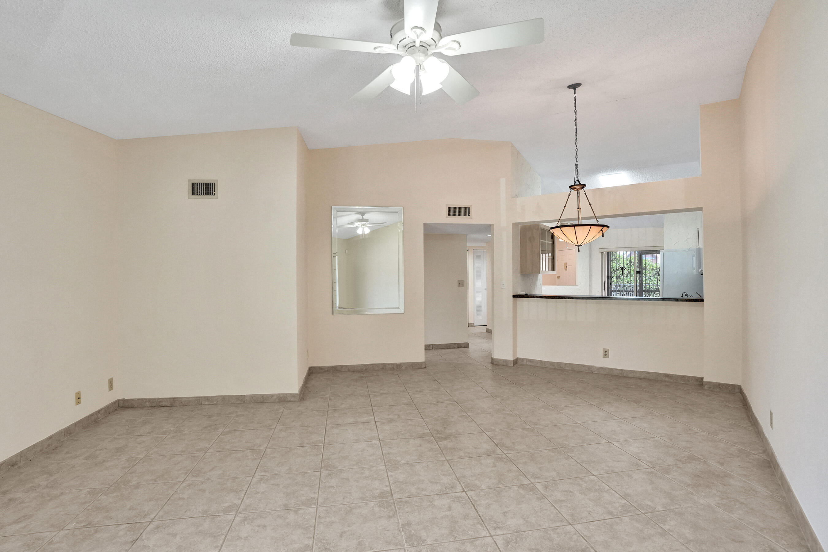 DEVON CONDOMINIUM E - Residential