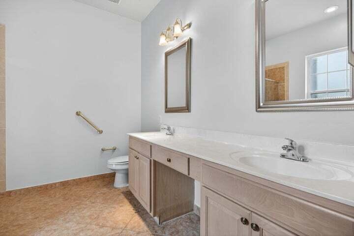 VILLAS AT MANGROVE BAY CONDO - Residential