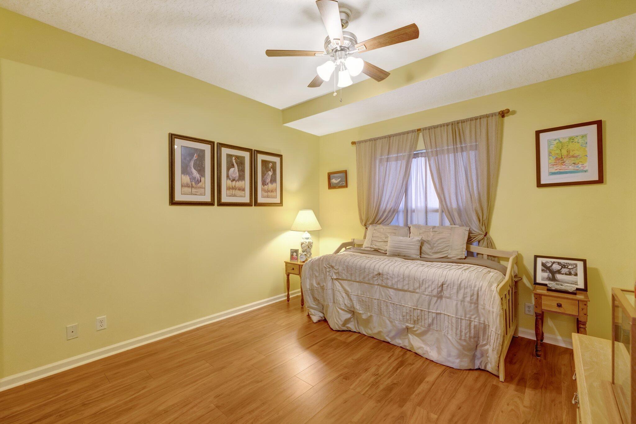 HANSONS LANDING CONDO - Residential