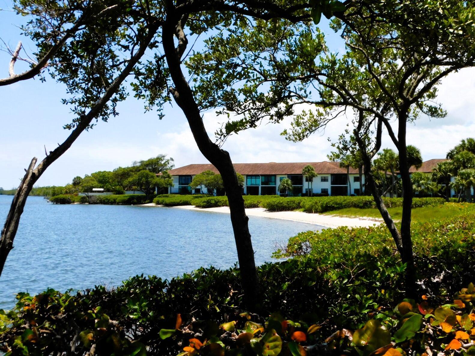 HANSONS LANDING CONDO - Residential