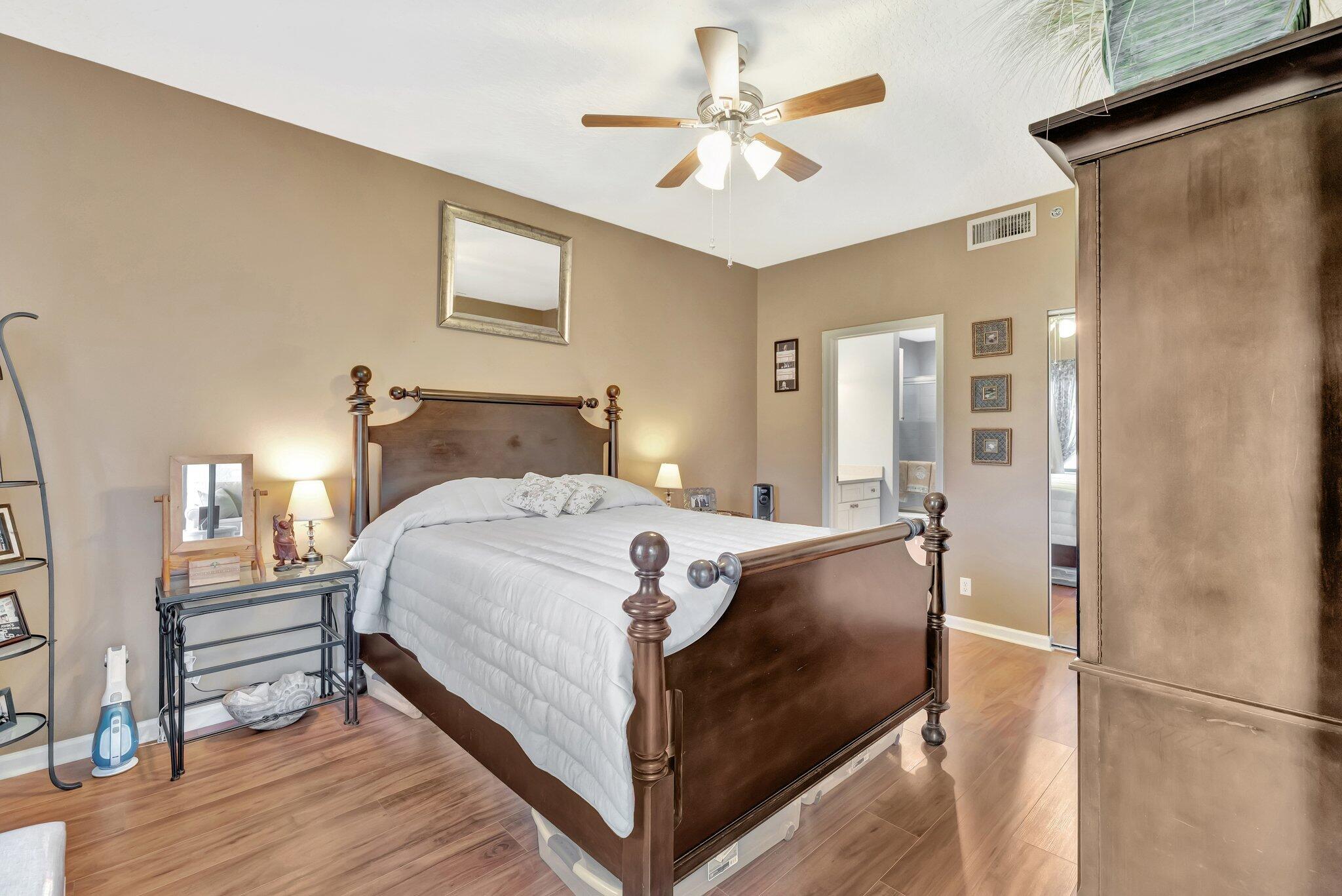 HANSONS LANDING CONDO - Residential