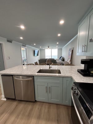 400 N SURF RD APT 1105, HOLLYWOOD, FL 33019 - Image babc3d6a78ab0c7a8b802f2db99c1794/2170036675