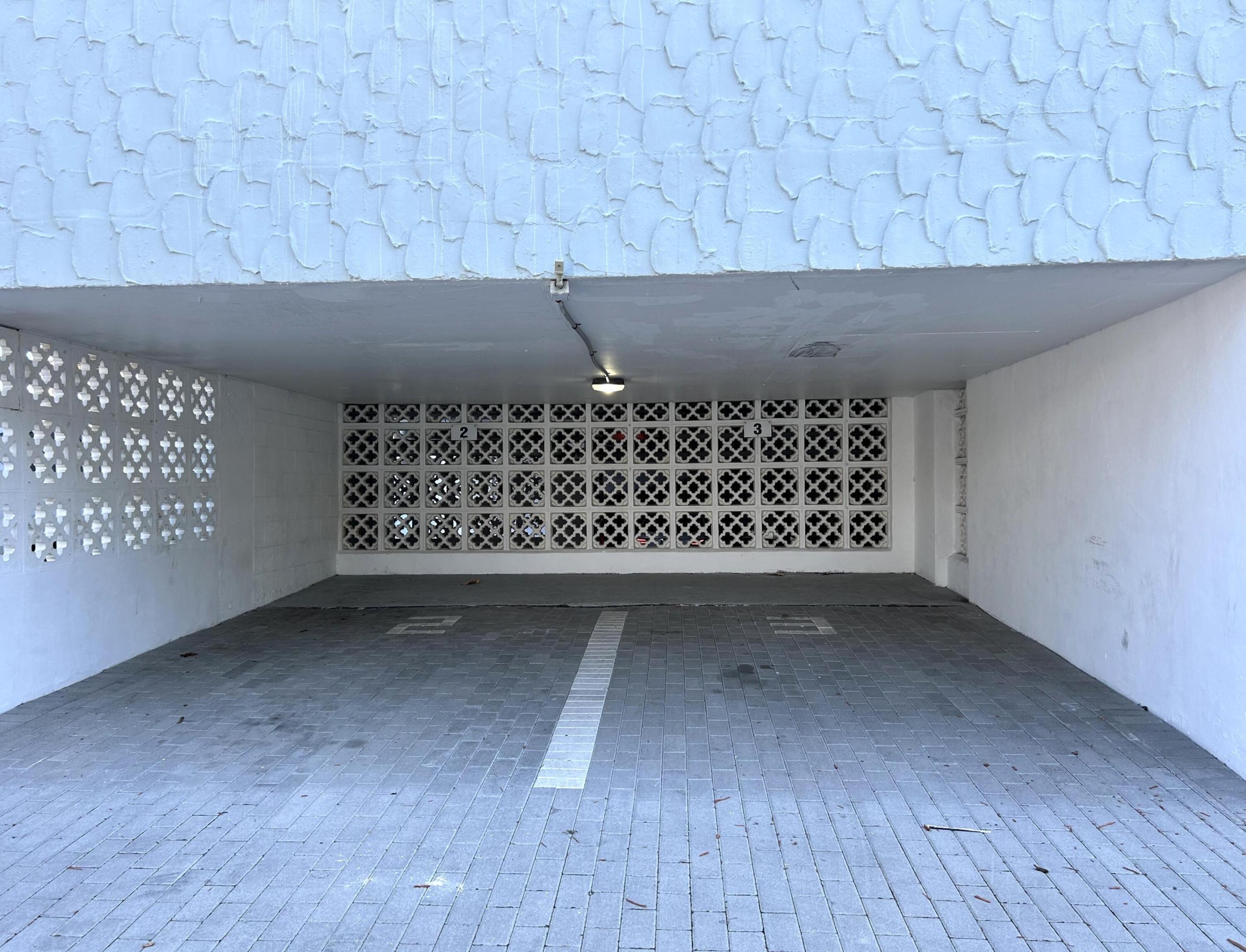 EDGEWATER BEACH TOWERS CONDO - Residential