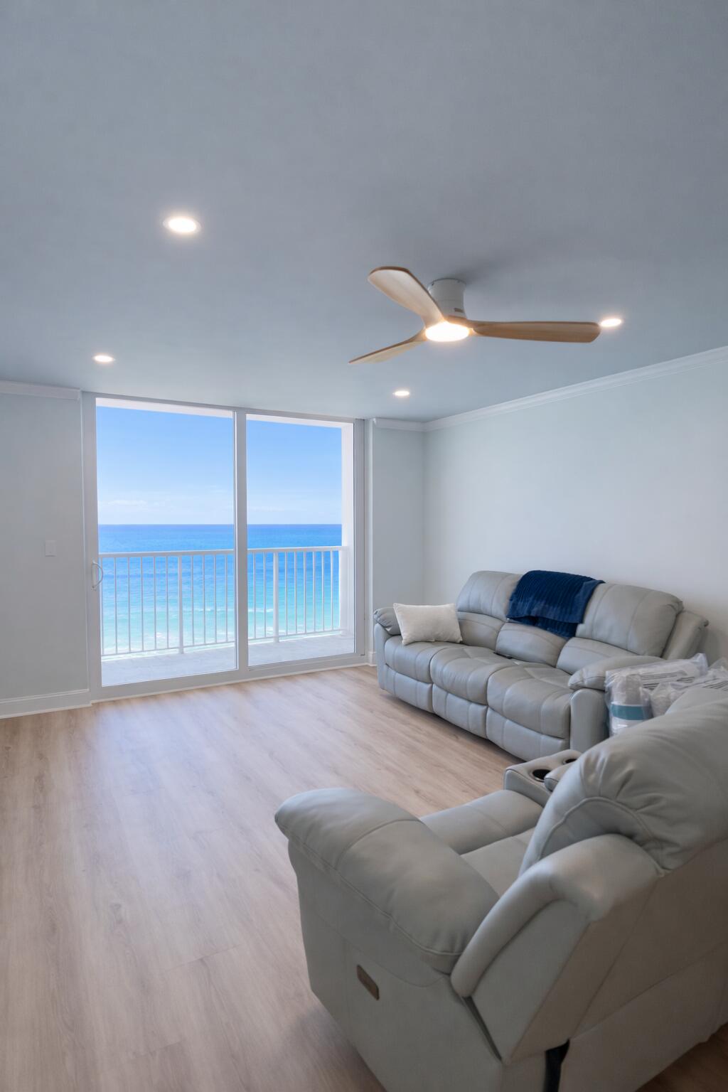 EDGEWATER BEACH TOWERS CONDO - Residential