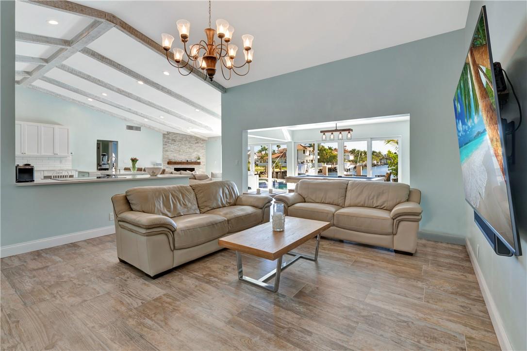 Tropic Isle Sec 03 - Residential Lease