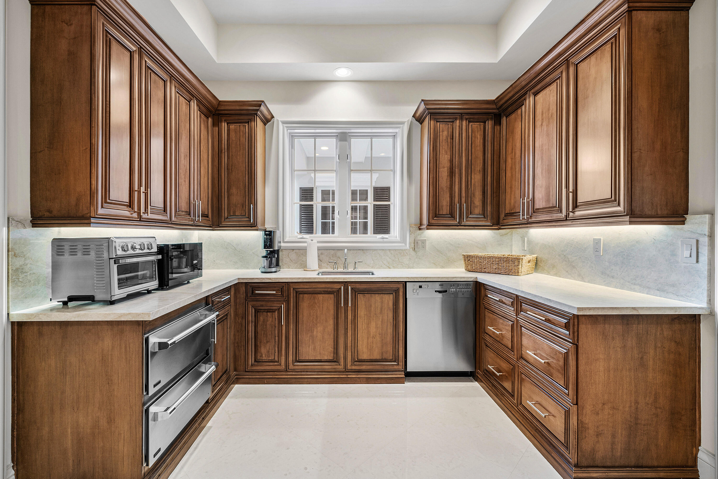 BOCA HARBOUR ISLAND SEC - Residential