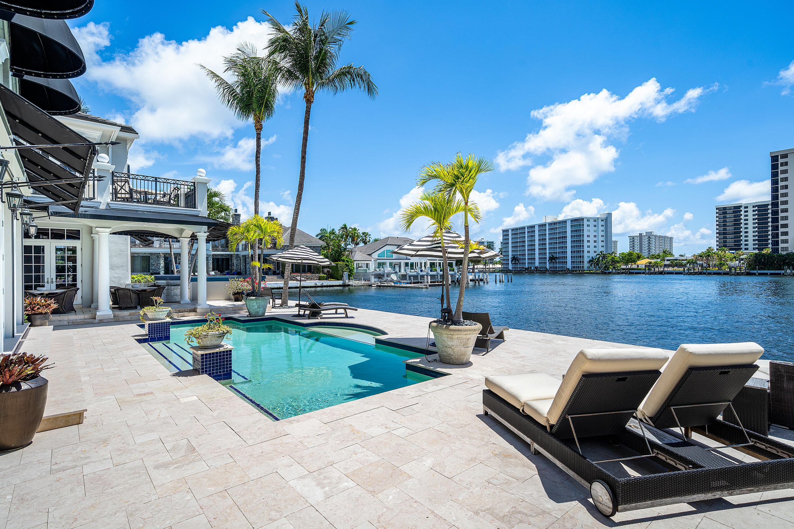 BOCA HARBOUR ISLAND SEC - Residential
