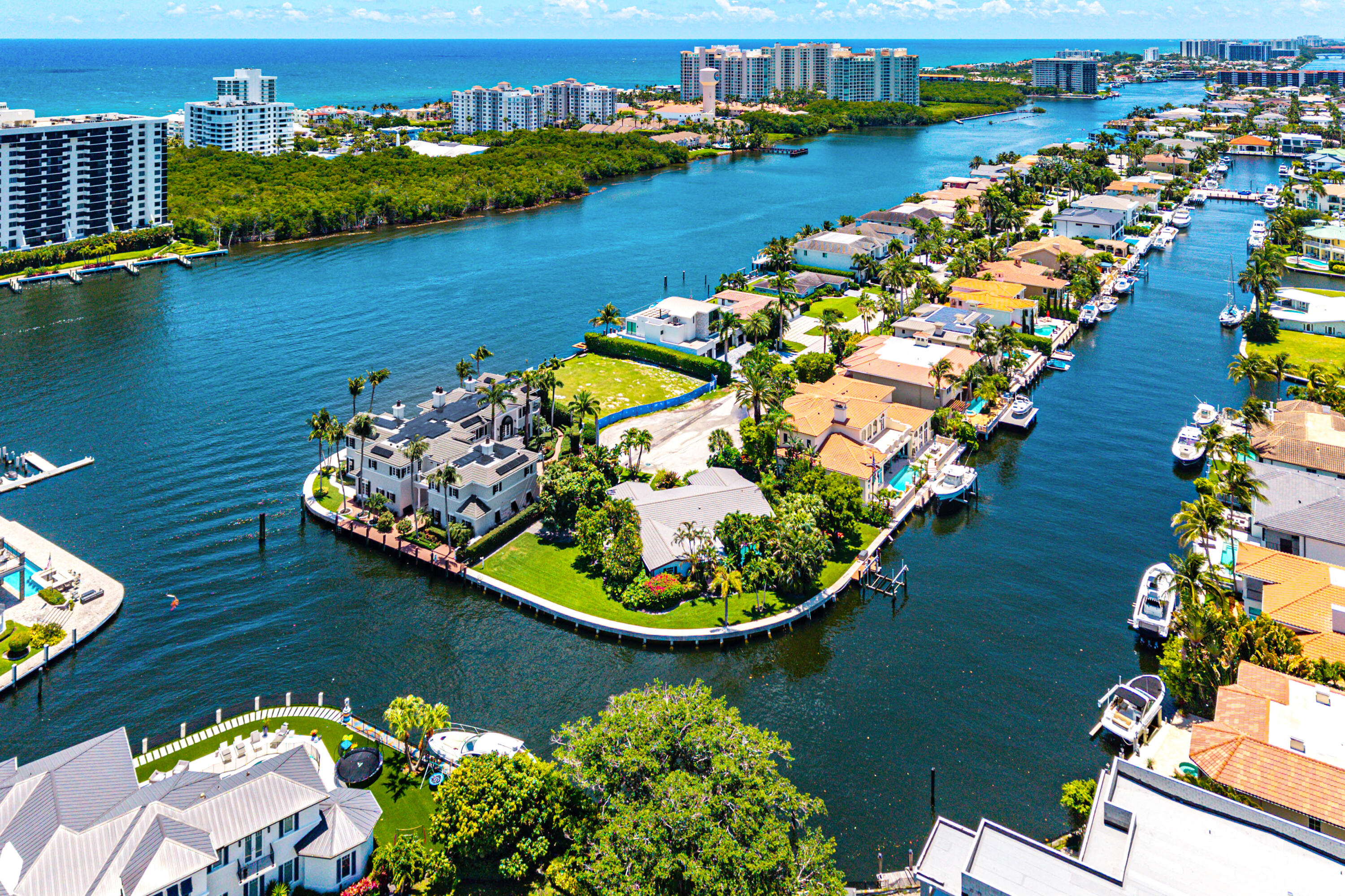 BOCA HARBOUR ISLAND SEC - Residential