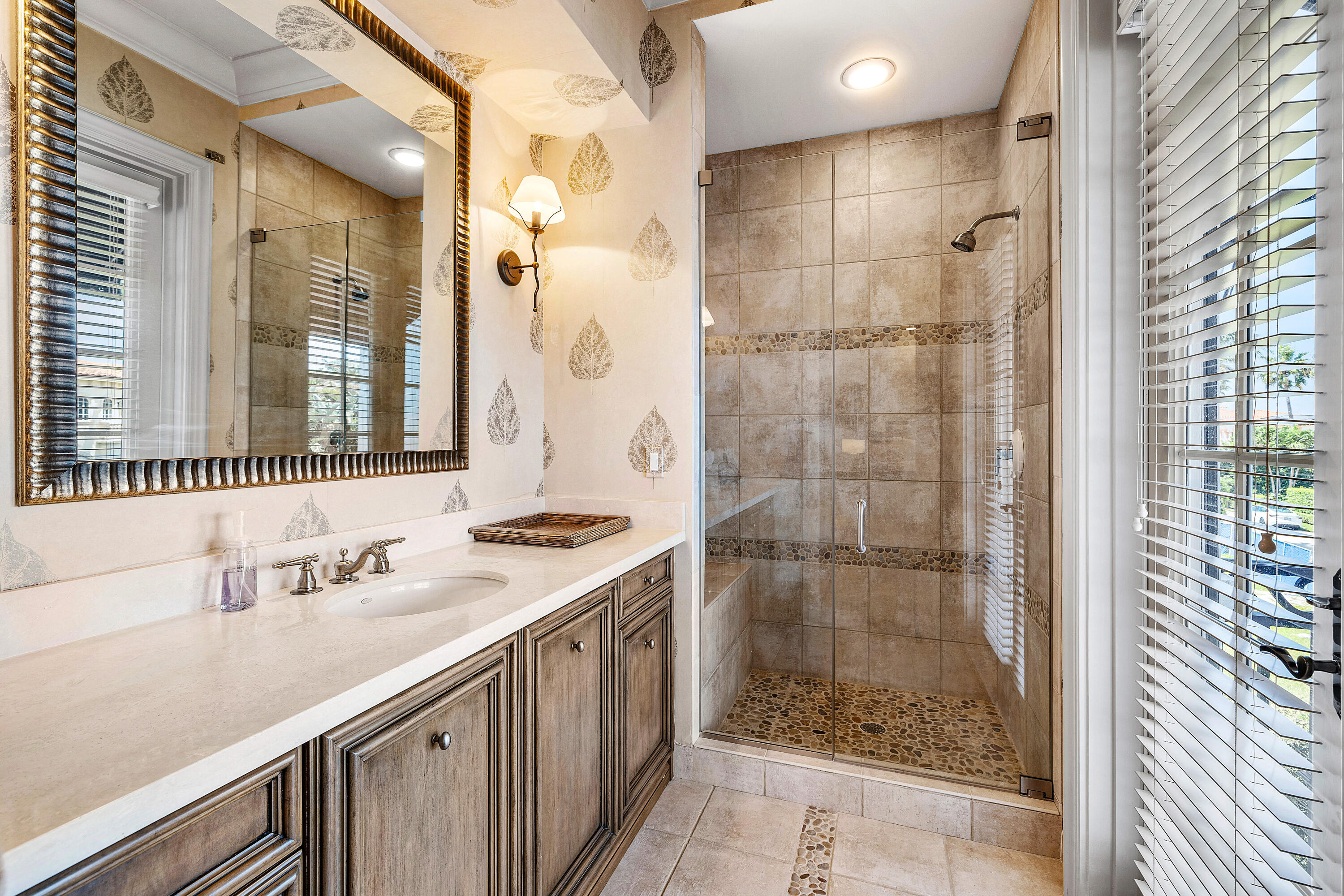 BOCA HARBOUR ISLAND SEC - Residential