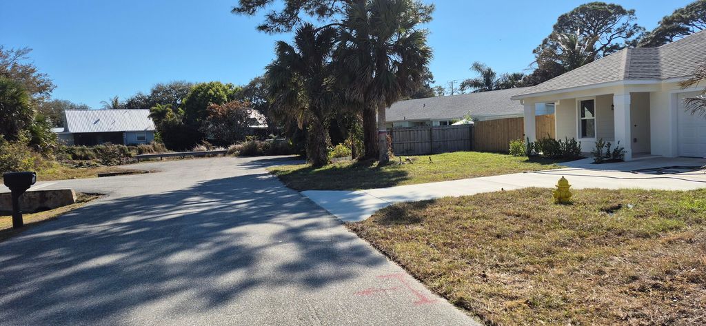 Photo of 5232 SE 55th Terrace, Stuart, FL 34997 (MLS # R11161542)