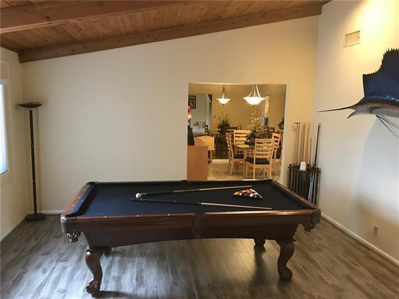 OAK WOOD - Residential