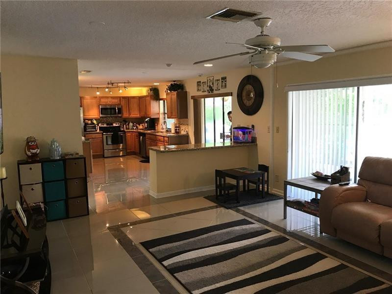 OAK WOOD - Residential