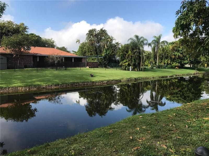 OAK WOOD - Residential