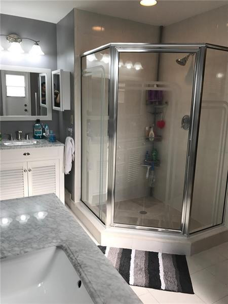 OAK WOOD - Residential