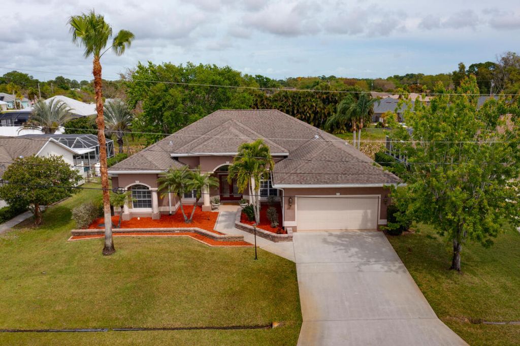 Photo of 4862 NW Irrington Terrace, Port Saint Lucie, FL 34983 (MLS # R10968818)