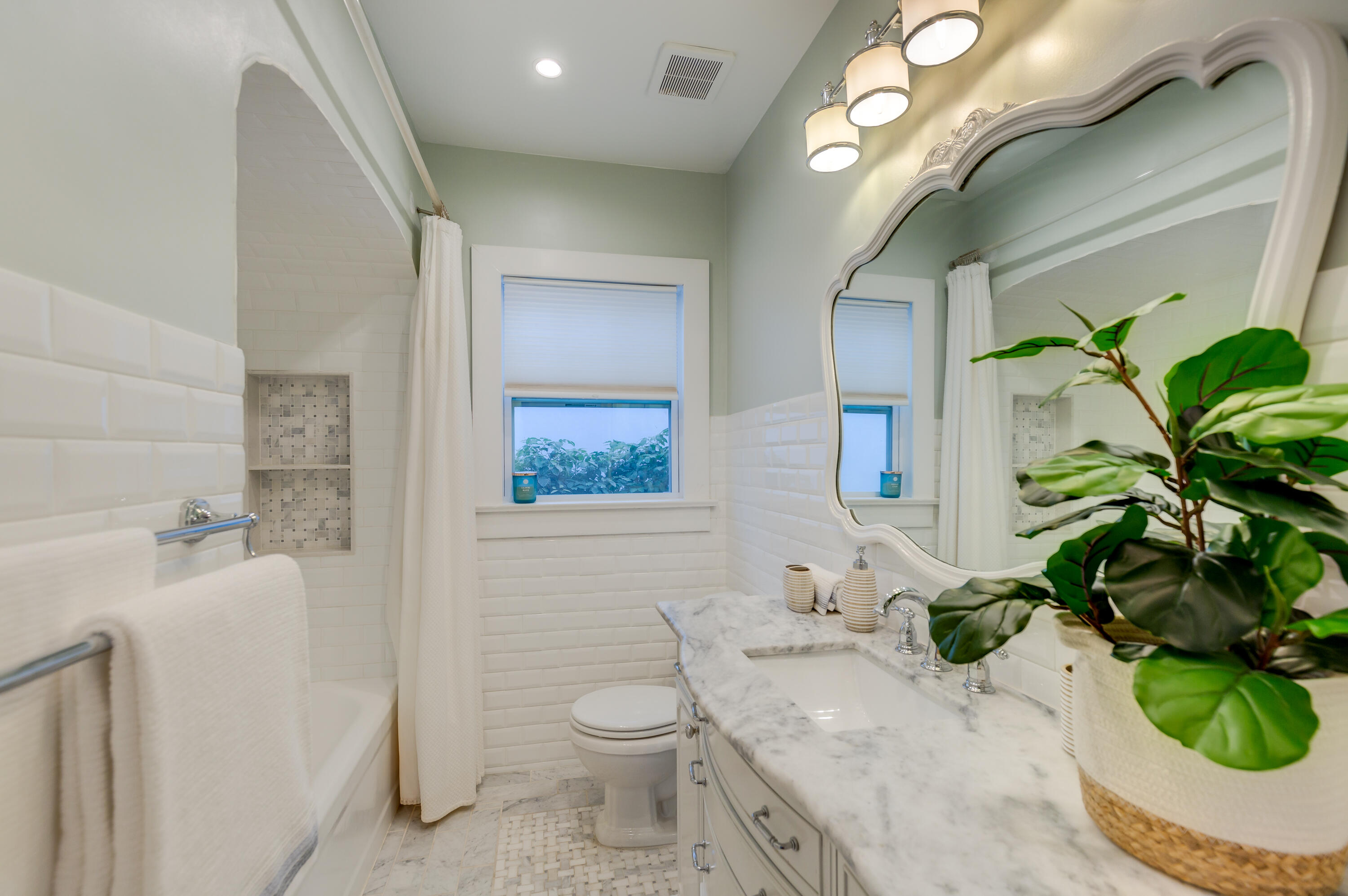 LAKE WORTH TOWN OF - Residential