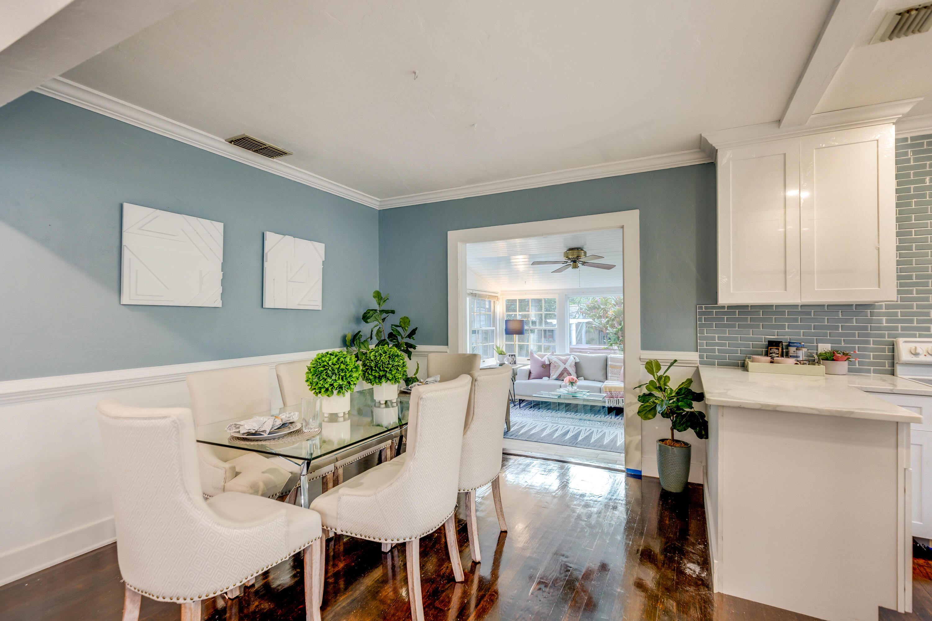 LAKE WORTH TOWN OF - Residential