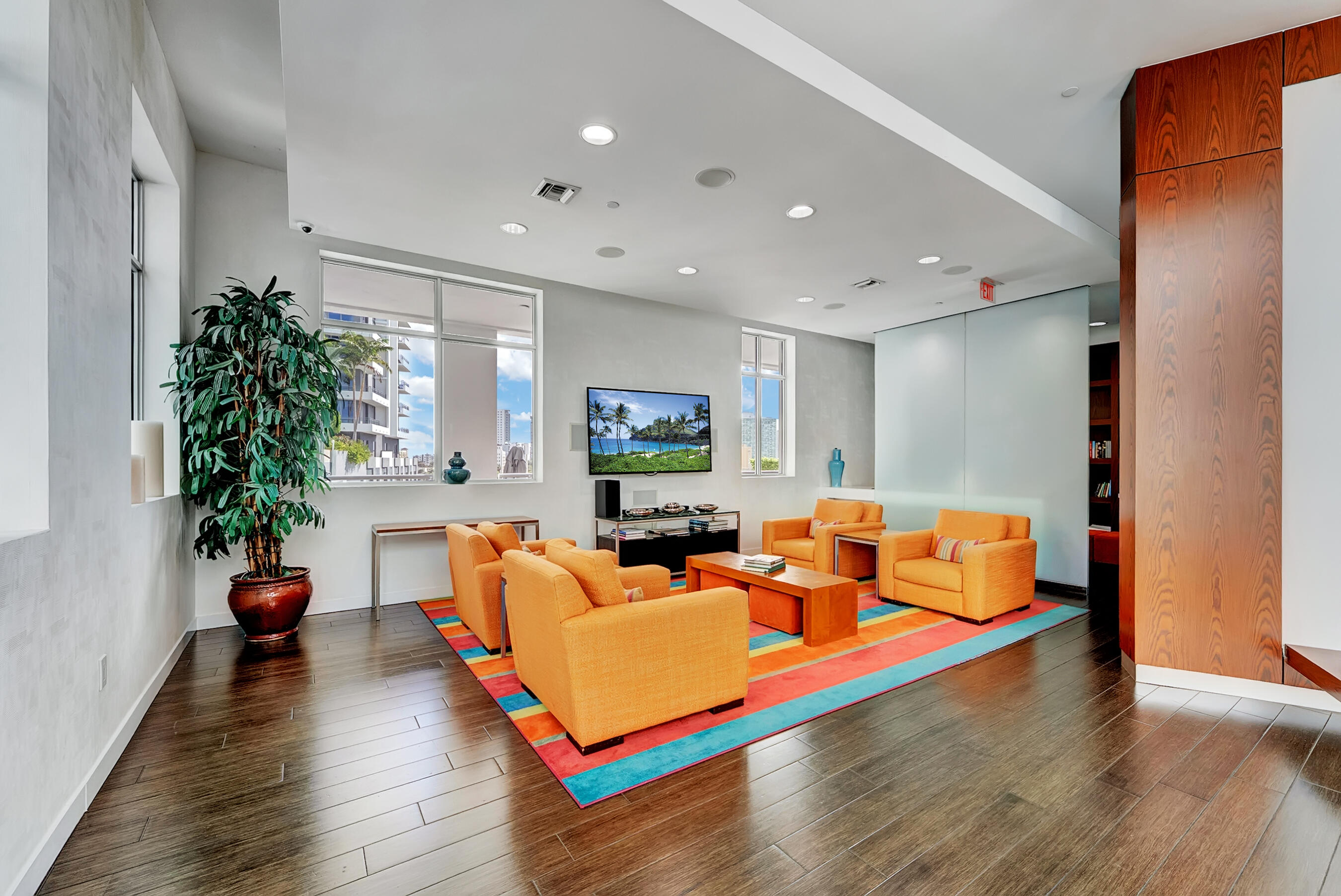 EDGE CONDO - Residential