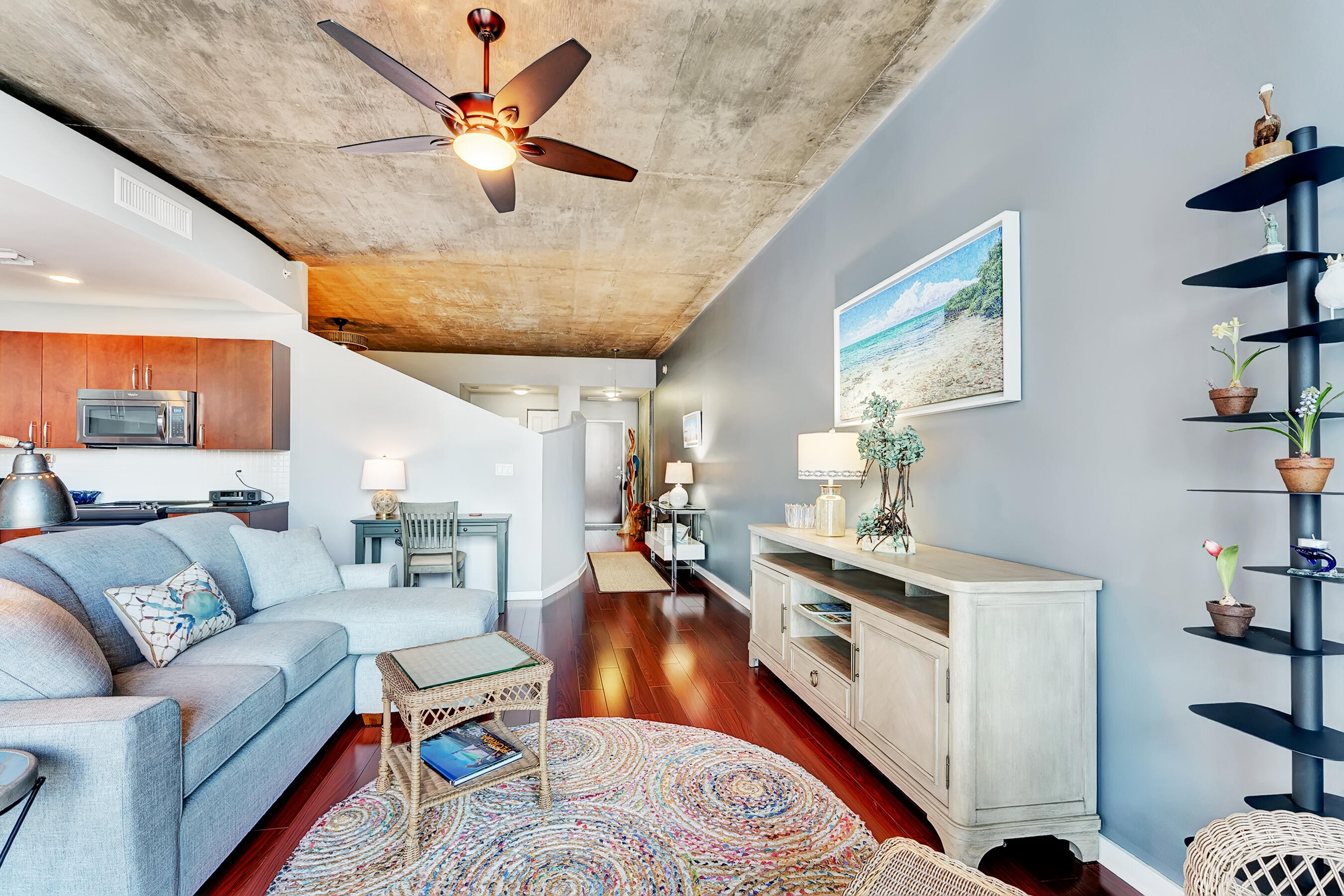 EDGE CONDO - Residential