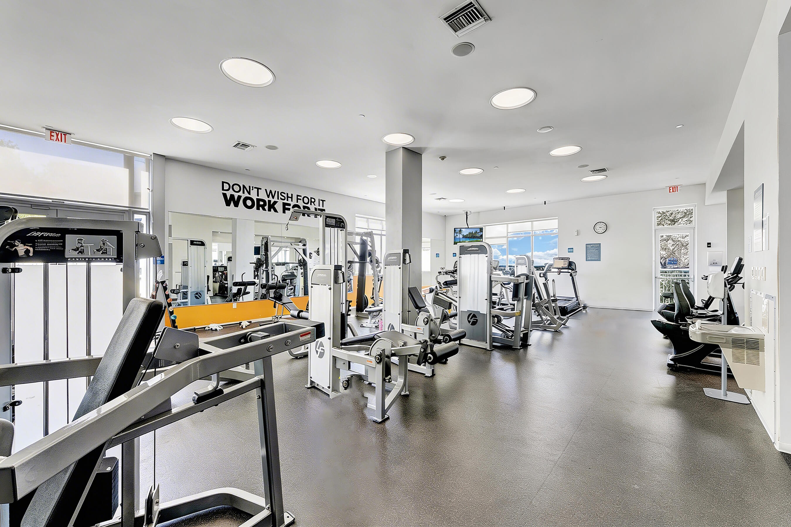 EDGE CONDO - Residential