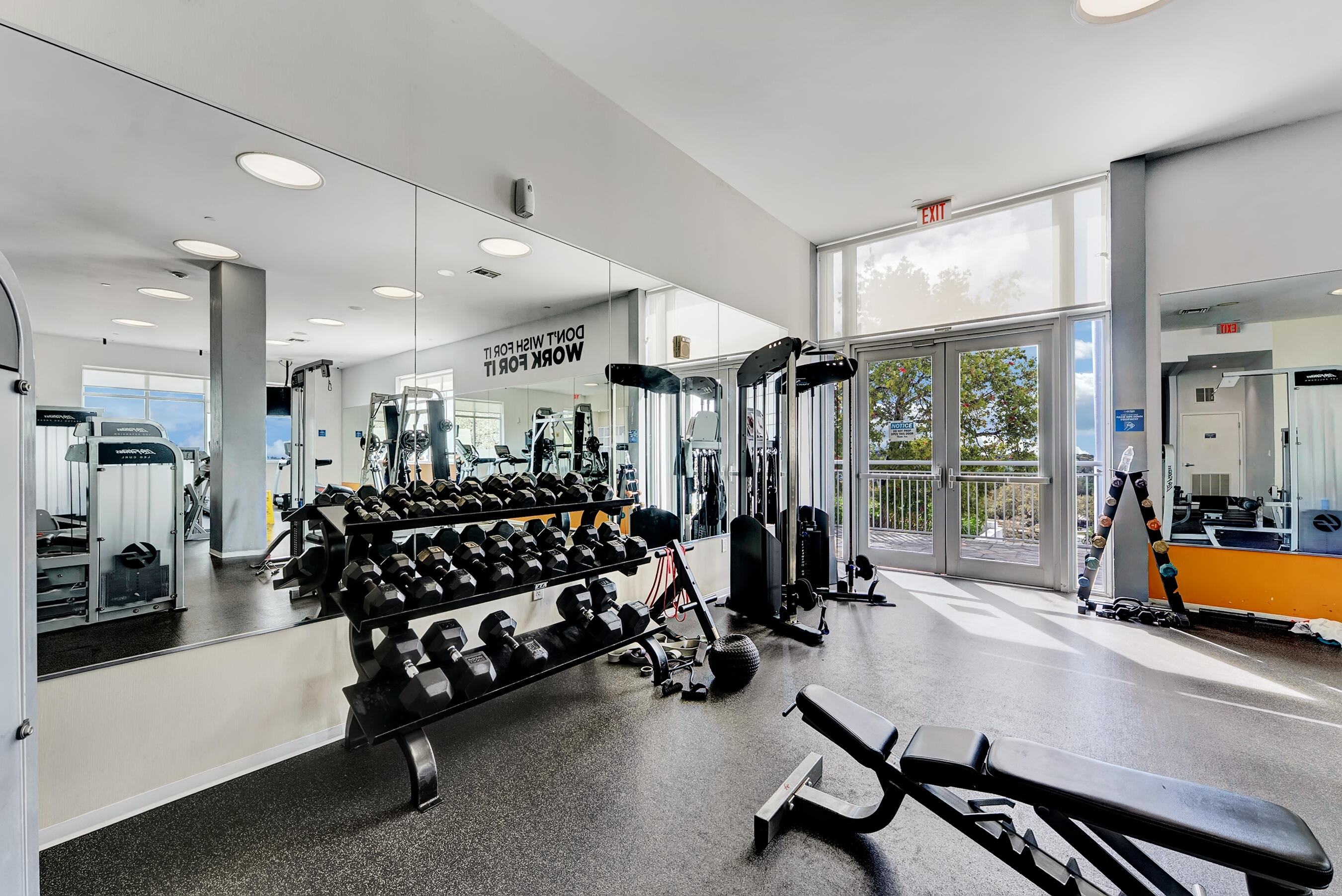 EDGE CONDO - Residential