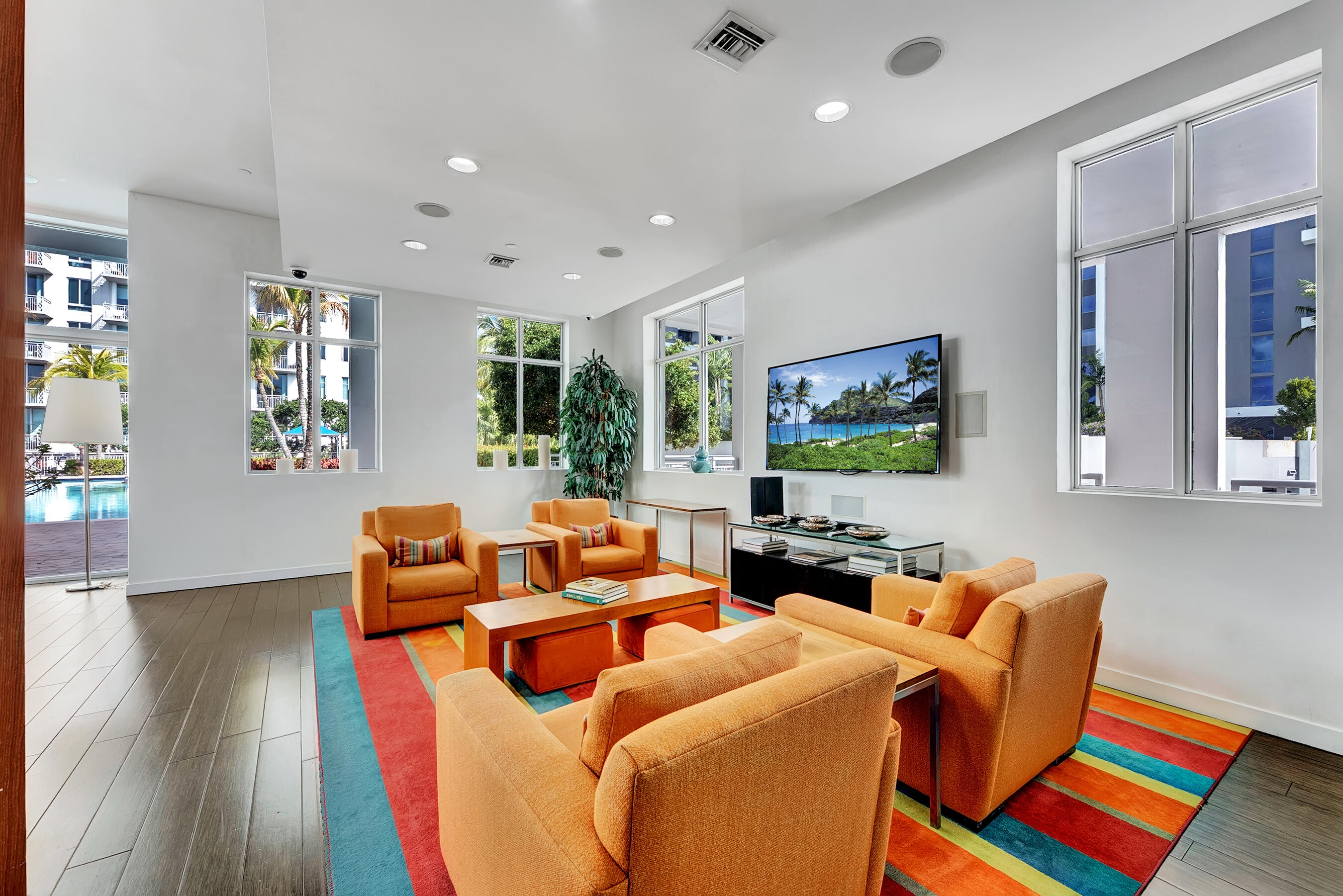 EDGE CONDO - Residential