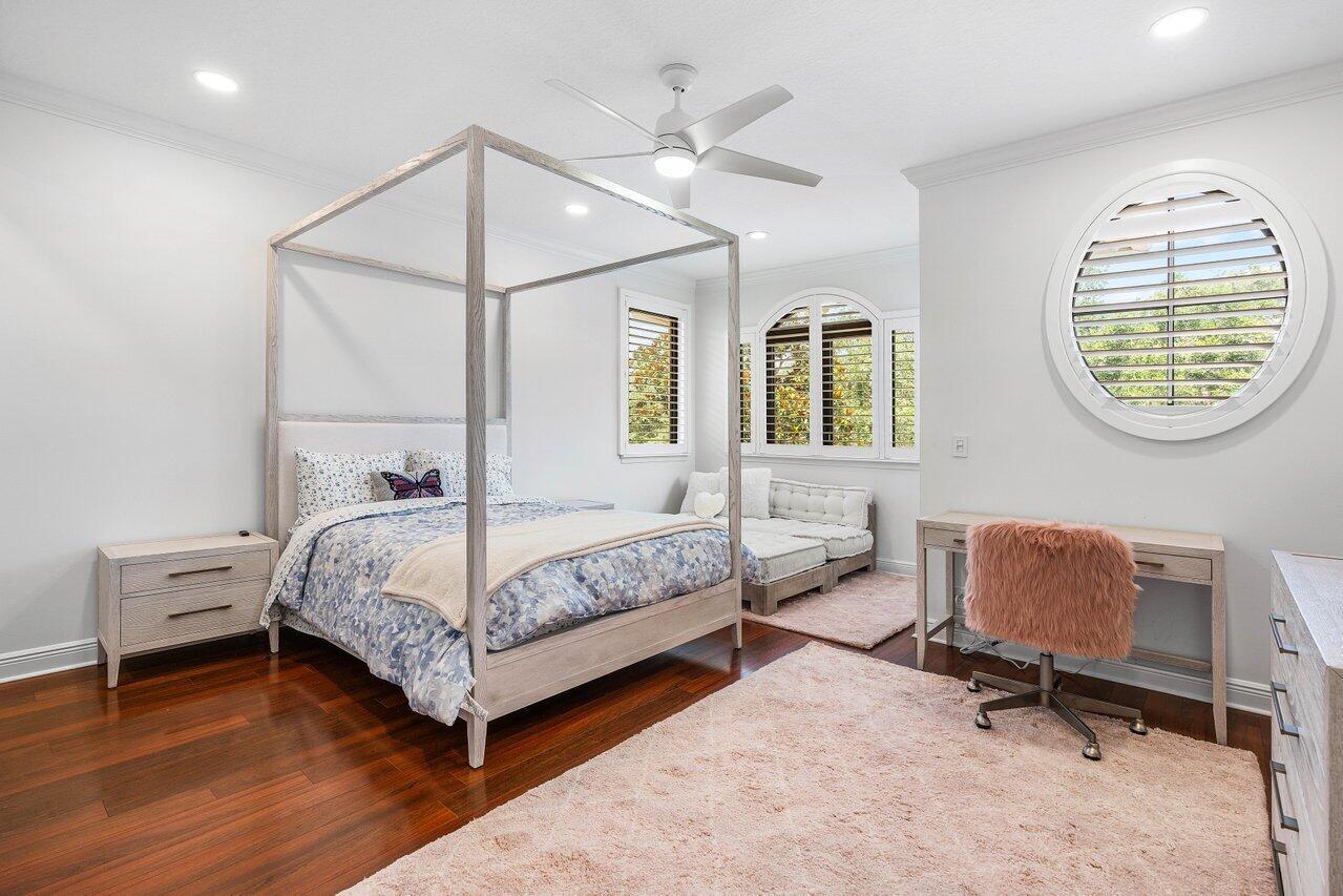 Equus - Residential