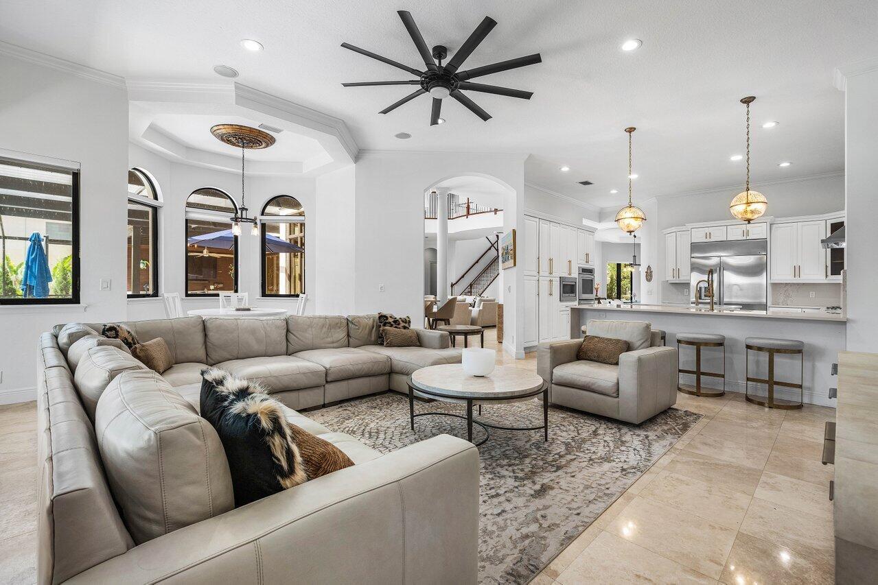 Equus - Residential