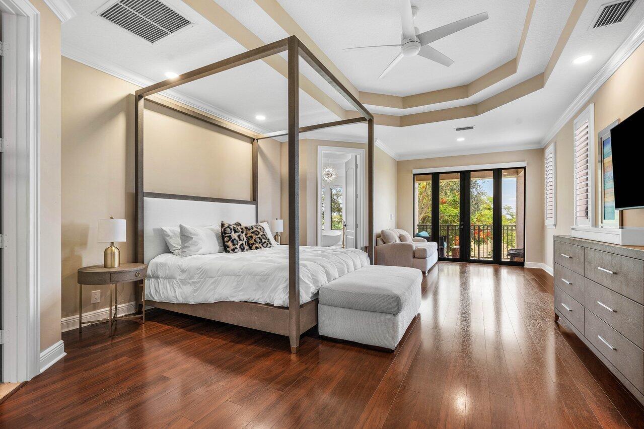 Equus - Residential