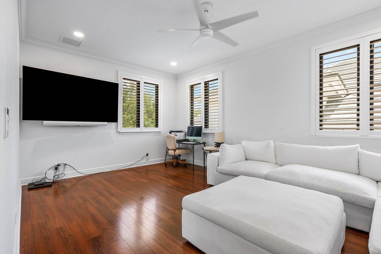 Equus - Residential