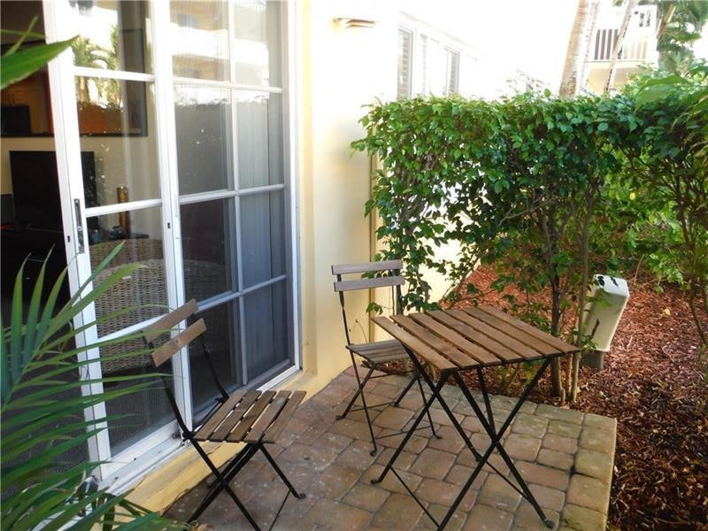 PINE CREST VILLAGE I AT - Residential Lease