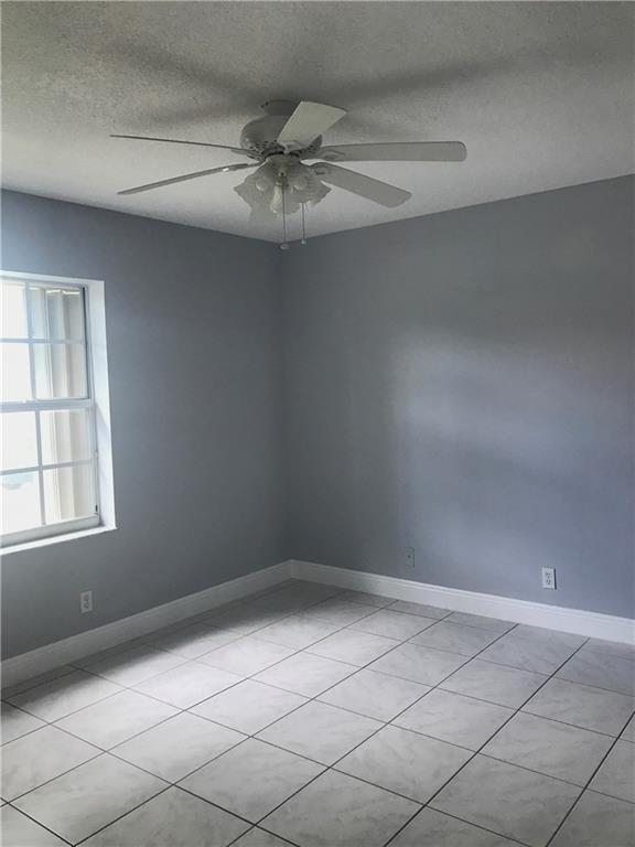 Floral Lakes - Residential